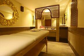 Golden Lis Hotel Boutique