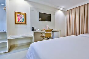 Golden Lis Hotel Boutique