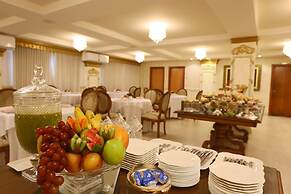 Golden Lis Hotel Boutique