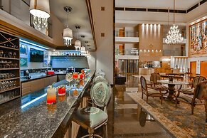 Golden Lis Hotel Boutique