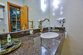 Golden Lis Hotel Boutique