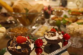 Golden Lis Hotel Boutique