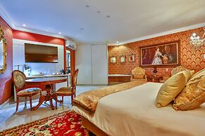 Golden Lis Hotel Boutique