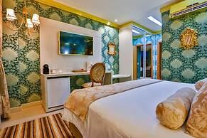 Golden Lis Hotel Boutique