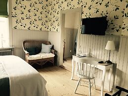 Villamilsten Bed & Breakfast