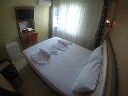 Arat Apartments Suites