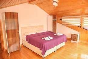 Royal Inn Seza Residence