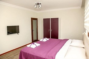 Royal Inn Seza Residence