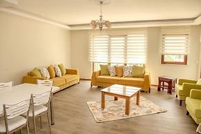 Royal Inn Seza Residence