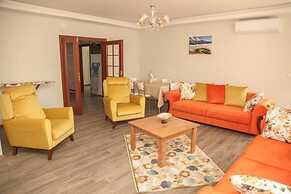 Royal Inn Seza Residence