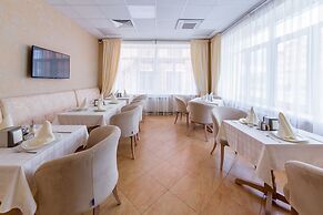 Garmonia Hotel