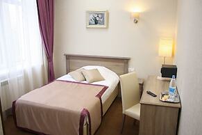 Garmonia Hotel