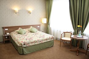 Garmonia Hotel