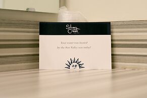 Silver Creek Hotel