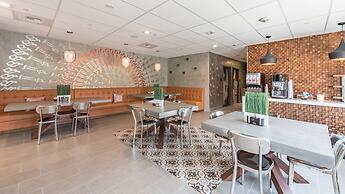 Lexen Hotel North Hollywood