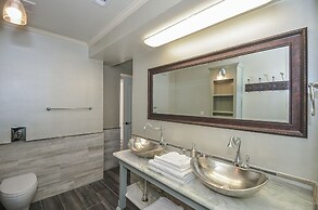 Houston Towers Inn Downtown Museum District Med. Ctr NRG - Adults Only