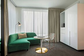 The Laura Hotel, Houston Downtown, Autograph Collection