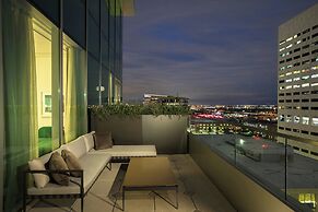 The Laura Hotel, Houston Downtown, Autograph Collection