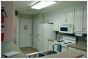 Opis Realty-Spacious Metro Atlanta Home