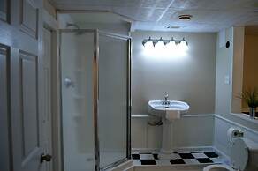 Opis Realty-Spacious Metro Atlanta Home