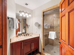 Canyons Village Condos by All Seasons Resort Lodging