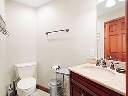 Canyons Village Condos by All Seasons Resort Lodging