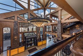 Canyons Village Condos by All Seasons Resort Lodging