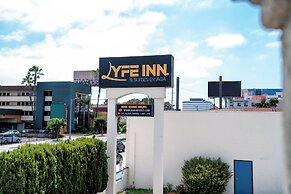 LYFE INN & SUITES by AGA - LAX Airport