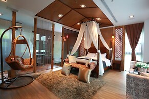 Maple House Riverside