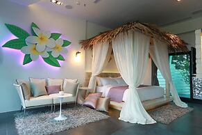 Maple House Riverside