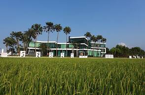 Maple House Riverside