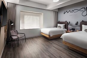 Moxy Tokyo Kinshicho