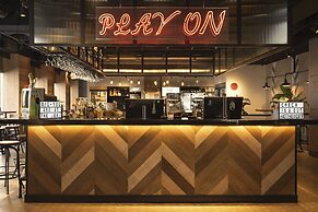 Moxy Tokyo Kinshicho