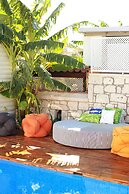 The Six Alaçatı Hotel