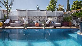 The Six Alaçatı Hotel