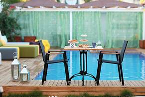 The Six Alaçatı Hotel