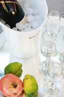 The Six Alaçatı Hotel