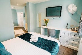 OYO Minerva Guesthouse