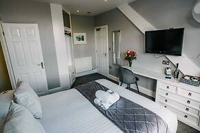 OYO Minerva Guesthouse