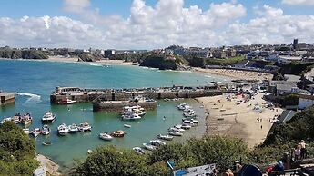 OYO Minerva Guesthouse