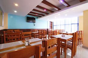 Everest Holiday Inn
