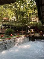 Yuvarlakcay Cinar Butik Otel