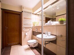 VacationClub - Olympic Apartments