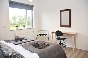 Lynghagi House - Lava Water