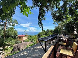 Majestic Sea View Resort