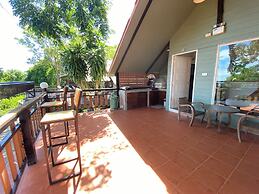 Majestic Sea View Resort