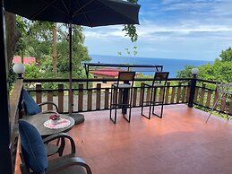 Majestic Sea View Resort