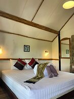 Majestic Sea View Resort