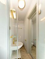 Delight Deluxe Hotel