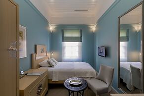 Delight Deluxe Hotel